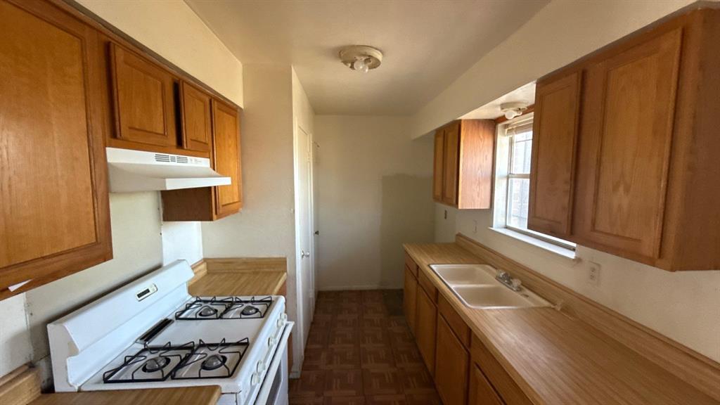 Highland Hills 17 - Residential