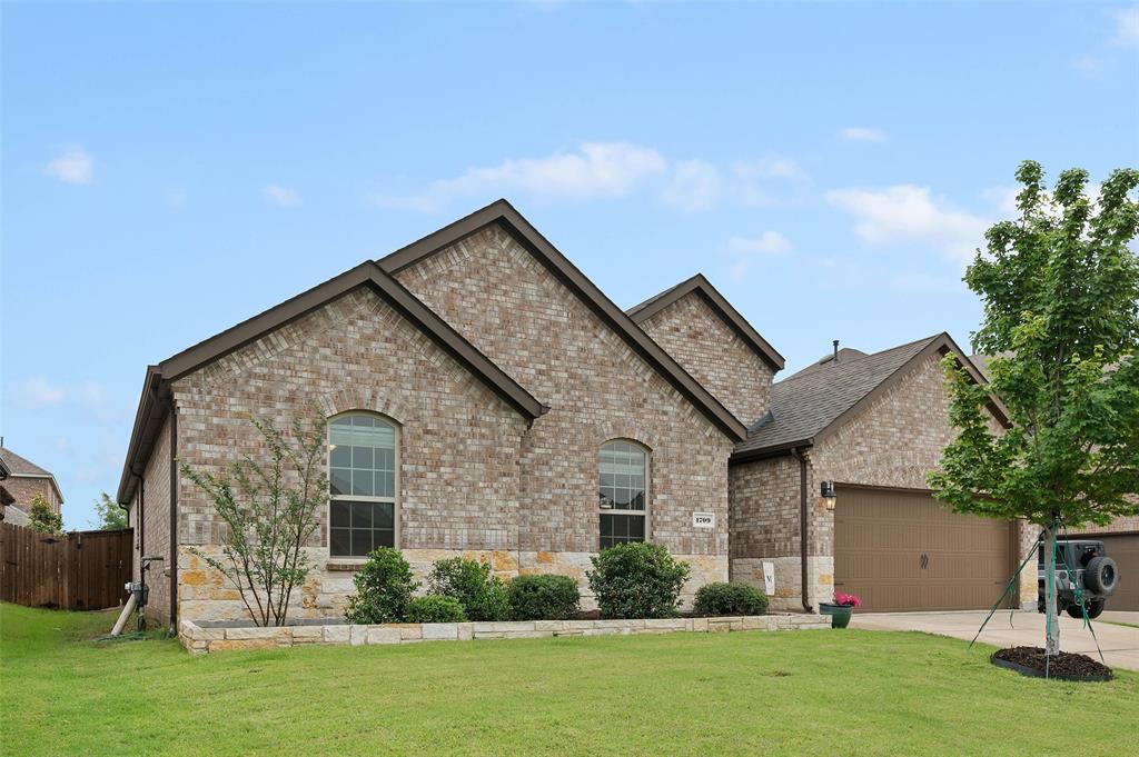 1709 Tumbleweed Court