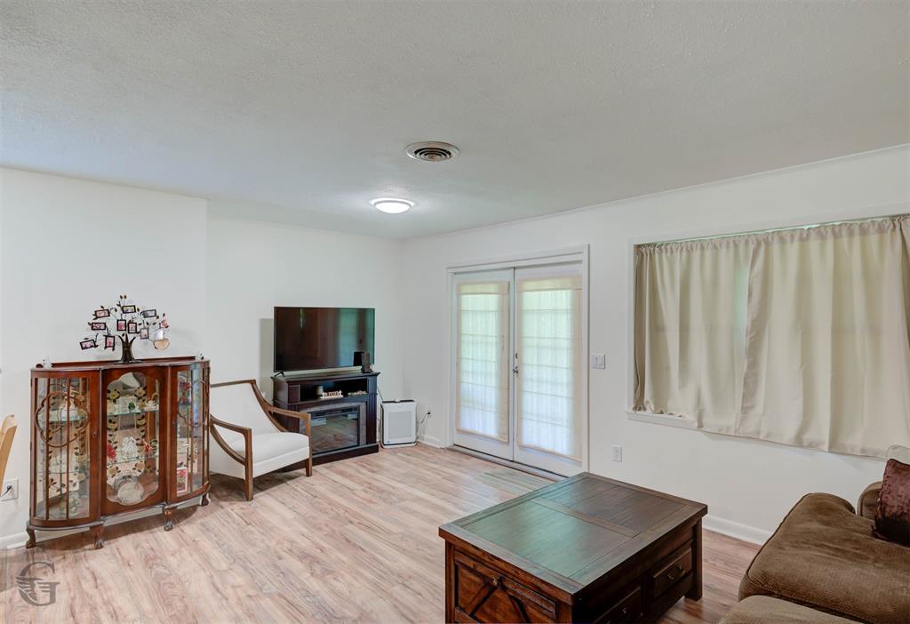 2525 Captain Sawyer Drive