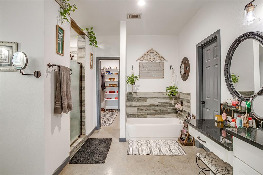 Thompson Estate - Residential