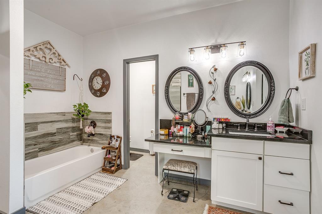 Thompson Estate - Residential