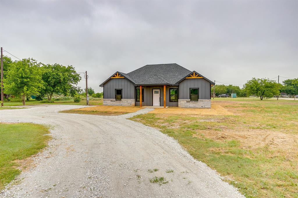 7904 County Road 915