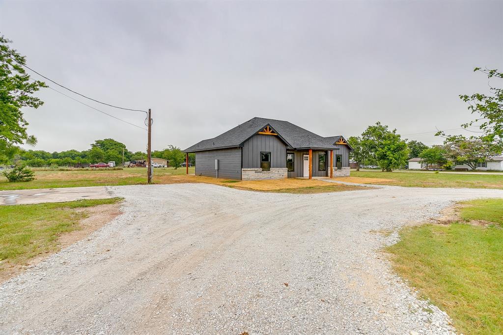 7904 County Road 915