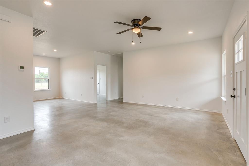 7904 County Road 915