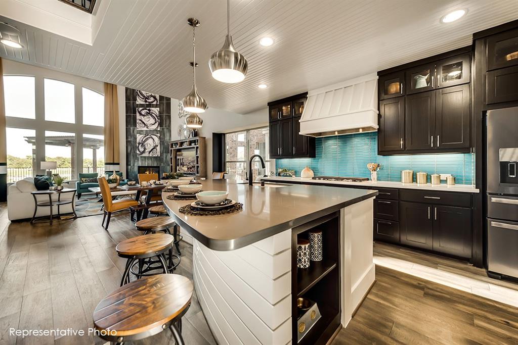 1231 Streamside Drive