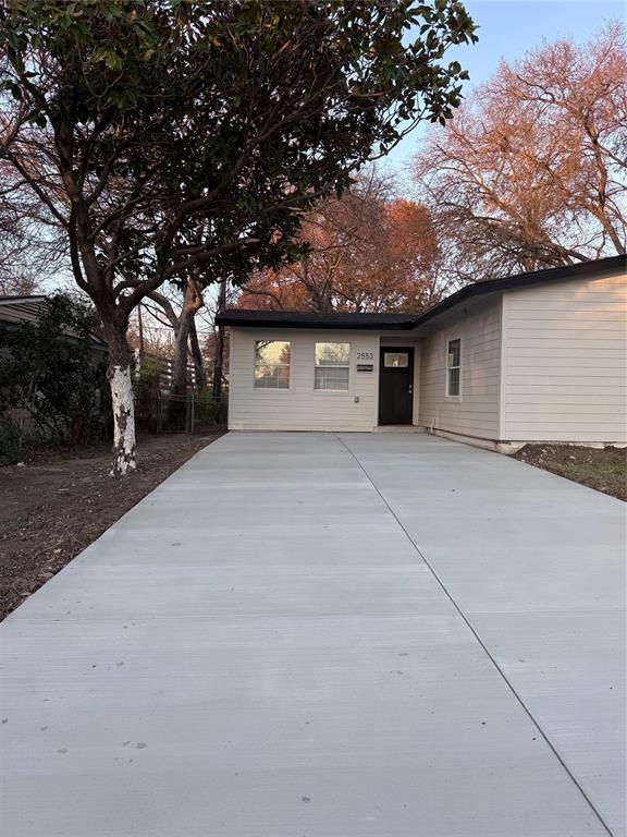 Valwood Park 03 - Residential Lease