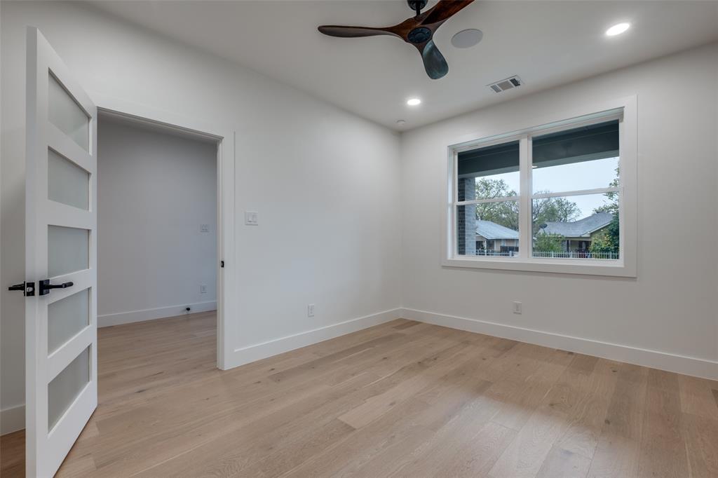 Mount Auburn - Residential