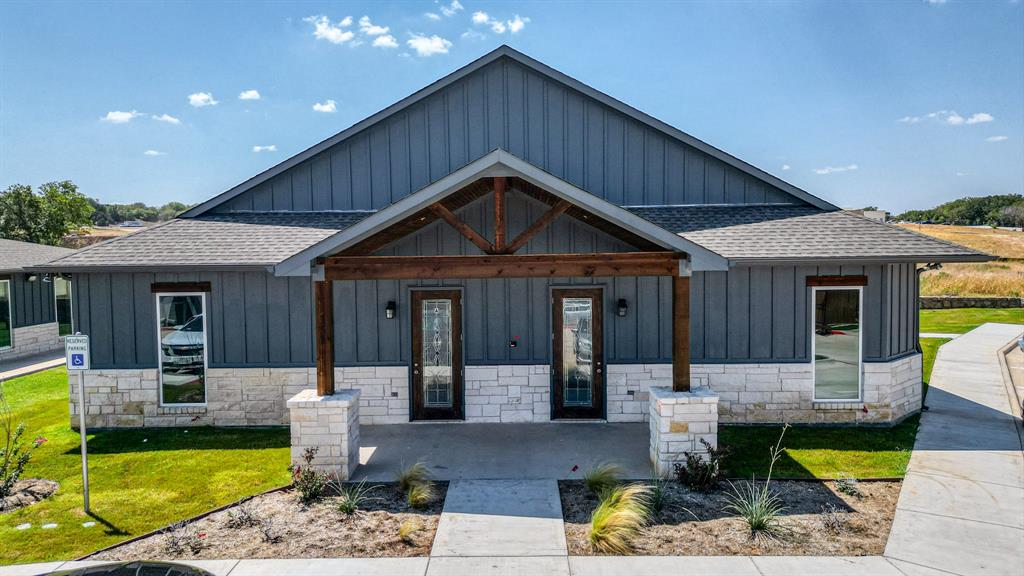 Crown Pointe Addition - Commercial Lease