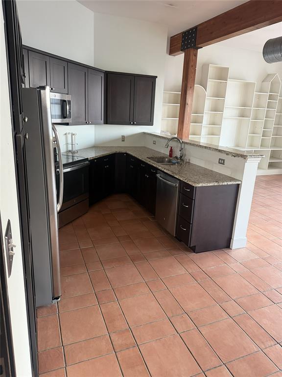 2502 Live Oak 301