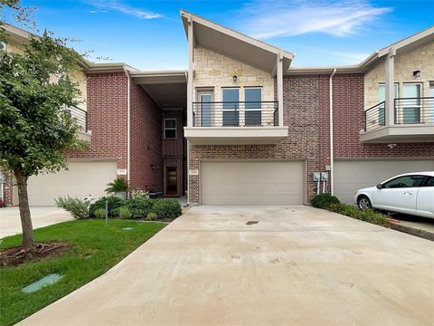 5704 Woodlands Drive The Colony TX 75056