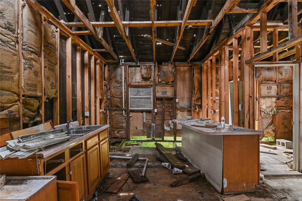 Rockwell Add 02 - Residential Income