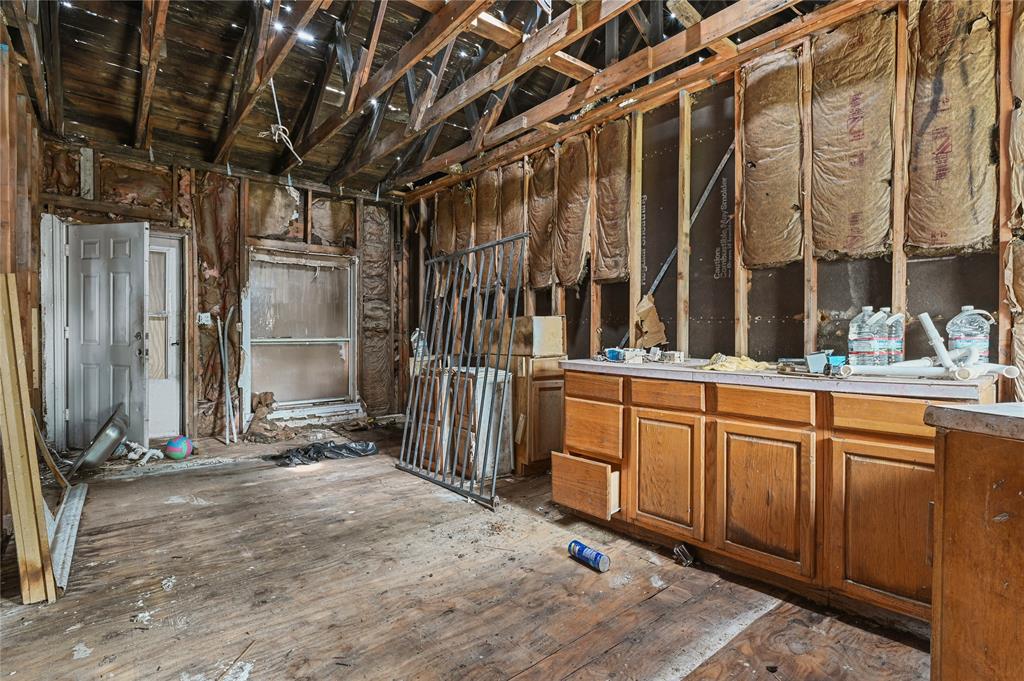 Rockwell Add 02 - Residential Income