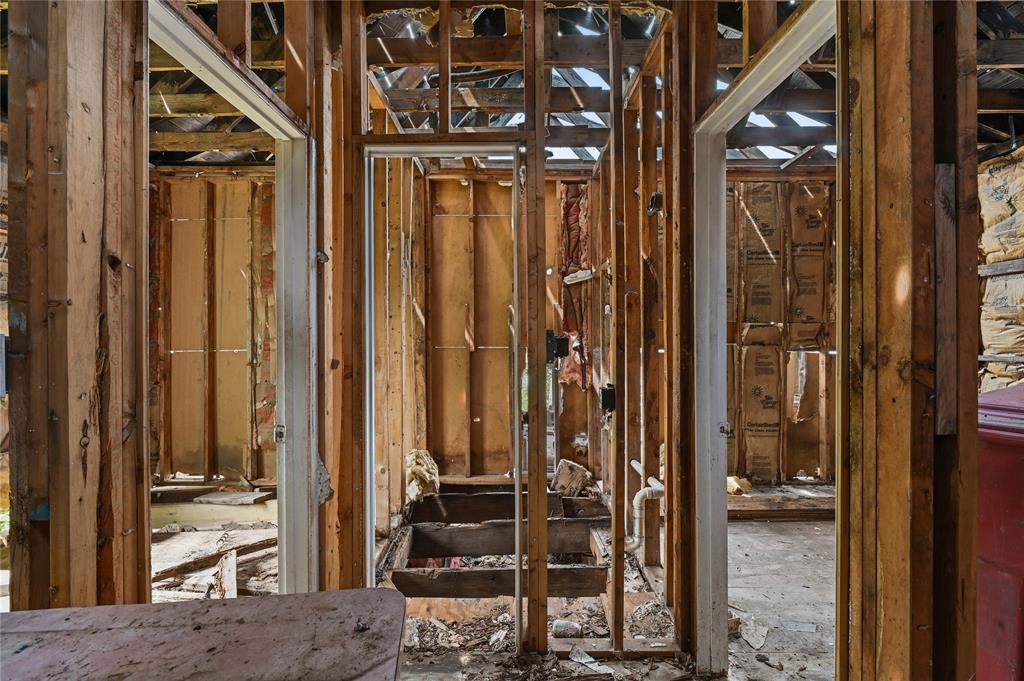 Rockwell Add 02 - Residential Income