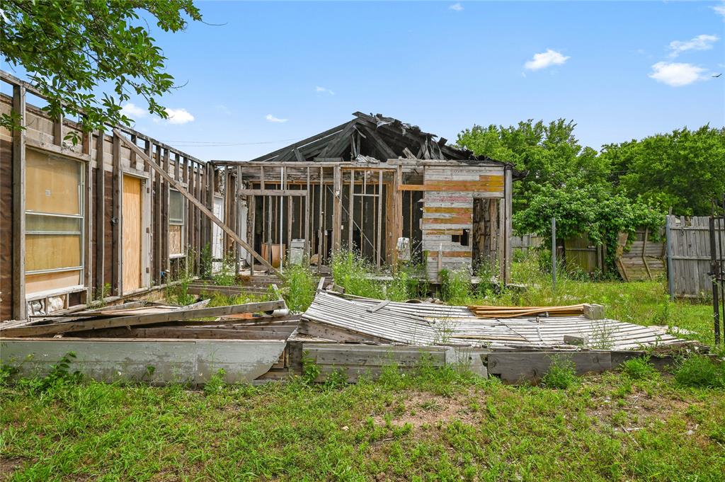 Rockwell Add 02 - Residential Income