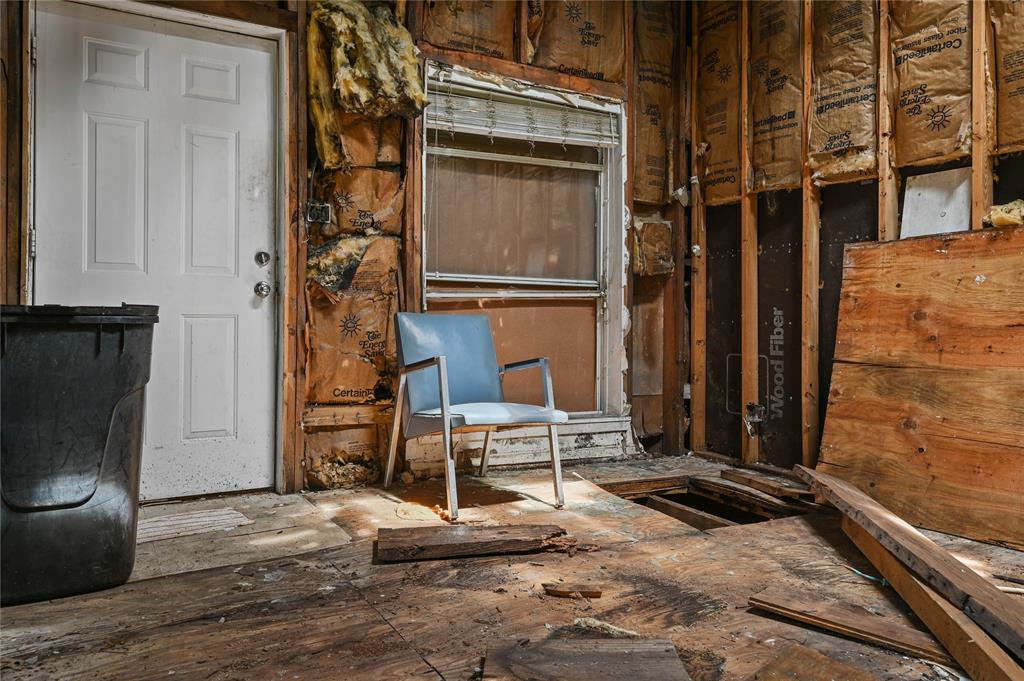 Rockwell Add 02 - Residential Income