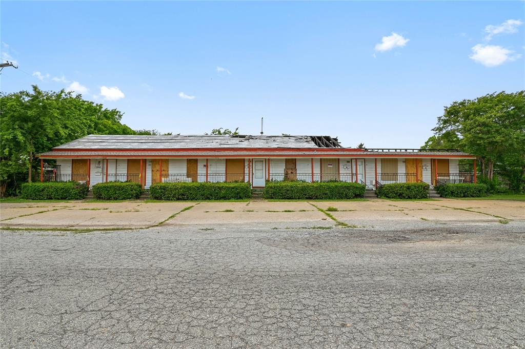 Rockwell Add 02 - Residential Income