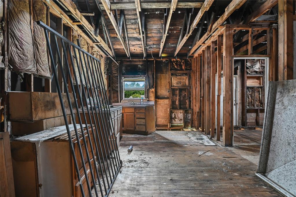 Rockwell Add 02 - Residential Income