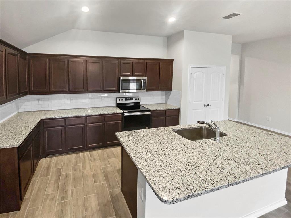 Woodland Springs - Residential Lease