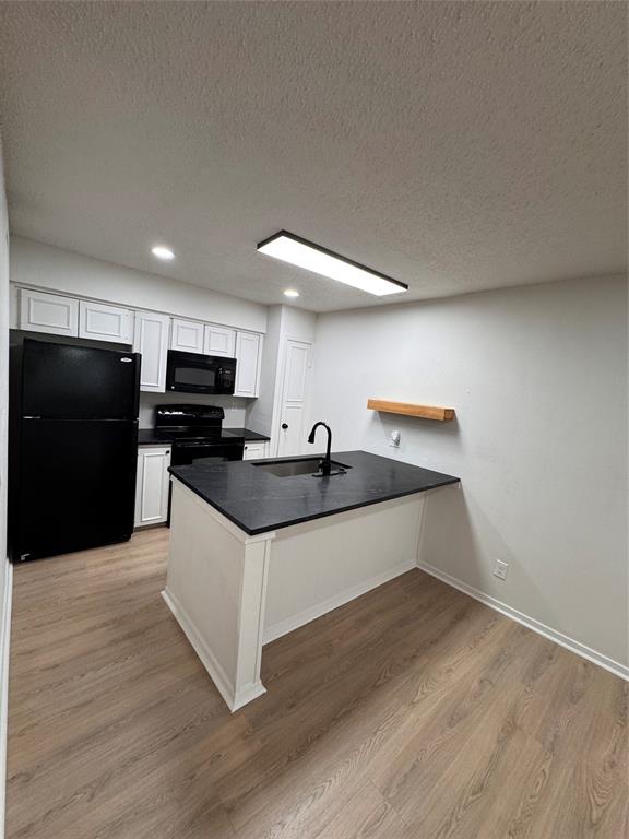 River Oaks Condos - Residential