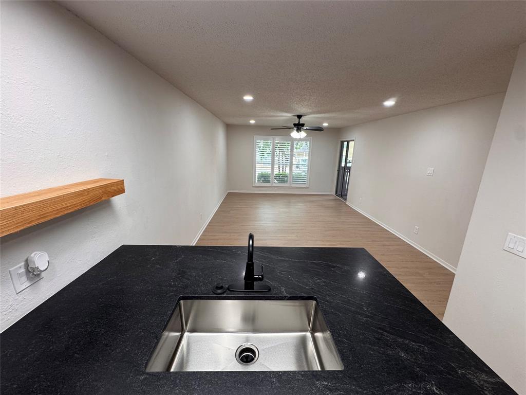 River Oaks Condos - Residential