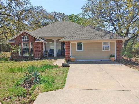 832 Amon Trail Azle TX 76020