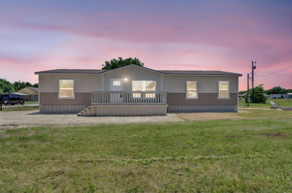 ARROWHEAD SHORES SEC A - Residential Lease