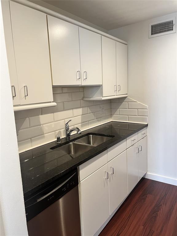 Travis Ave Condo - Residential Lease