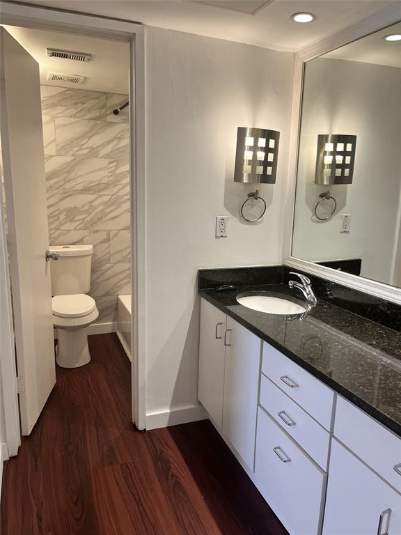 Travis Ave Condo - Residential Lease