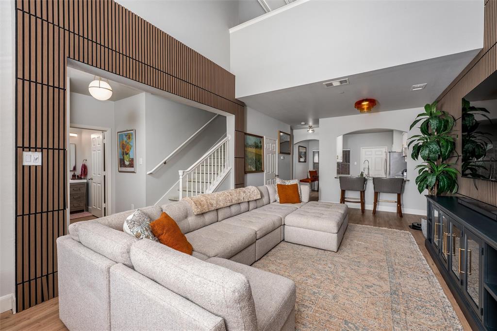 575 S Virginia Hills Drive 2404