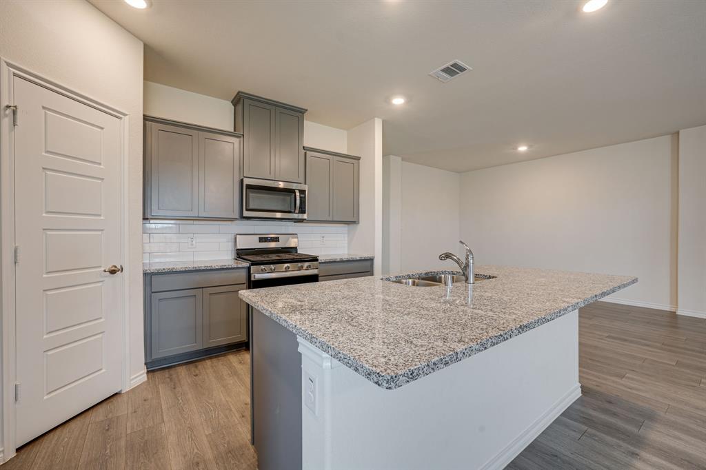 Sutton Fields Ph 4b - Residential Lease