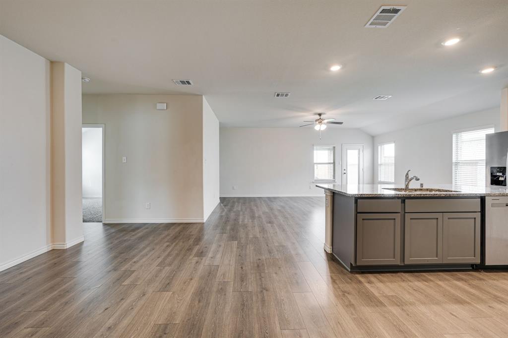 Sutton Fields Ph 4b - Residential Lease