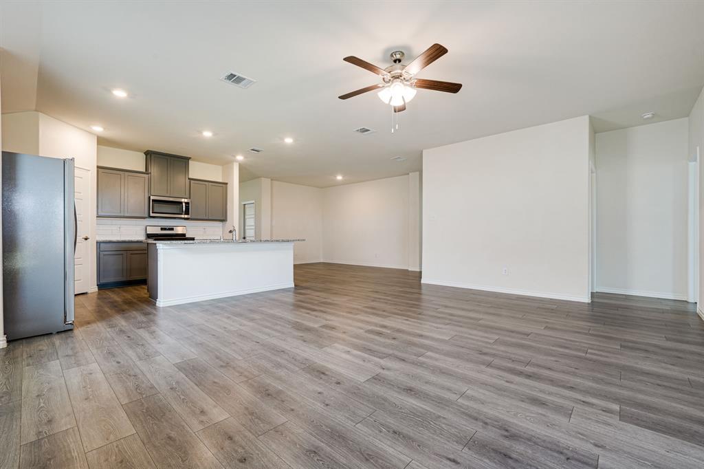 Sutton Fields Ph 4b - Residential Lease