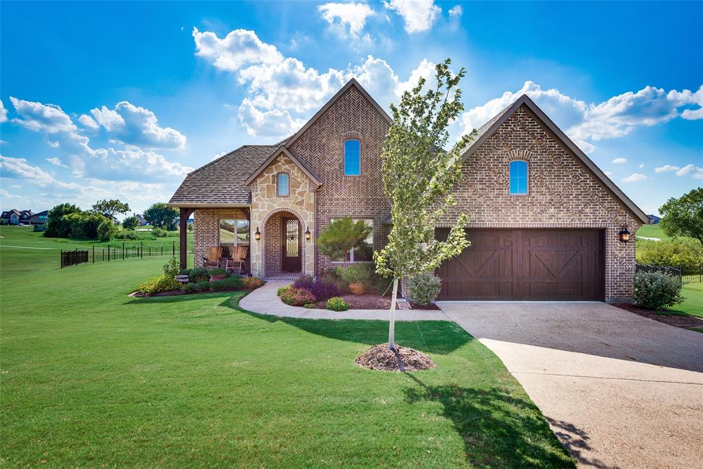 2000 Fox Bend Trace