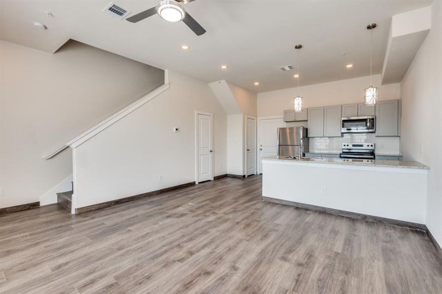 ***IMMEDIATE MOVE IN SPECIAL HALF OFF FIRST MONTH RENT FOR QUALIFIED APPLICANTS***

Introducing our stunning two-bedroom, two-and-a-half-bathroom townhome at Oak Creek at University Place located in the heart of Arlington, TX. This modern home features a spacious 2 car garage, stainless steel appliances, walk-in closets, recessed lighting, and a kitchen island perfect for entertaining. The wood laminate flooring and new ceiling fan-light fixtures add a touch of elegance to the space. Relax in the luxurious walk-in shower or unwind in the tub-shower combo or step out onto the Juliet Balcony for some fresh air. The custom tile kitchen backsplash and custom cabinets elevate the kitchen to a chef's dream. Enjoy the convenience of full-size washer and dryer connections and the seamless indoor-outdoor living with a sliding glass patio door. This two-story townhome offers the perfect blend of style and comfort for your modern lifestyle. Don't forget to ask about our DEPOSIT FREE OPTION!