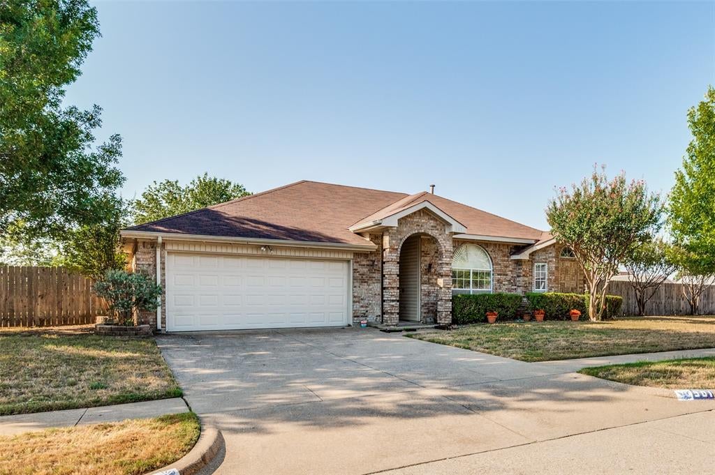 901 Mccomb Lane