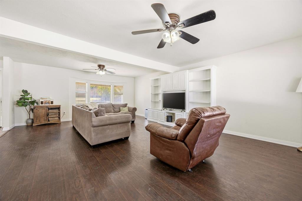 2810 Wild Valley Drive