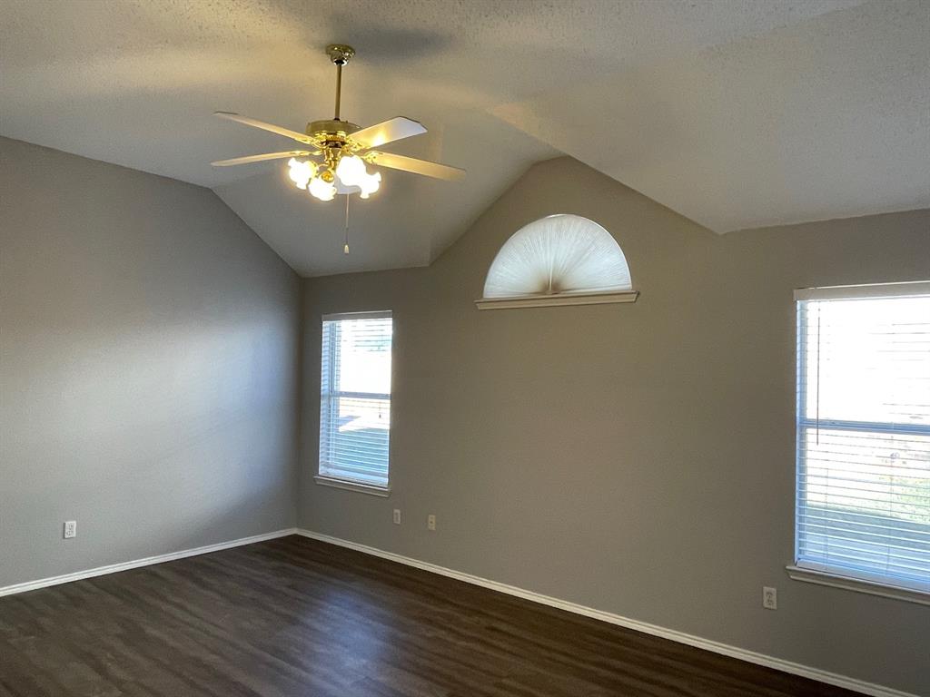 Ridgeview Park #4 - Residential Lease