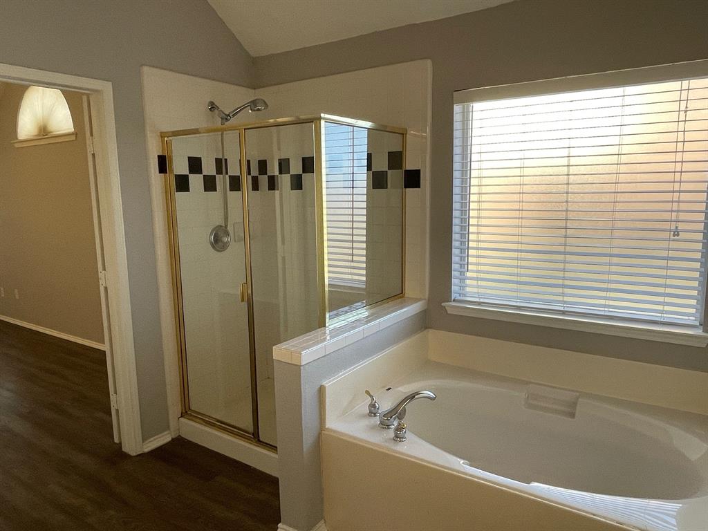 Ridgeview Park #4 - Residential Lease