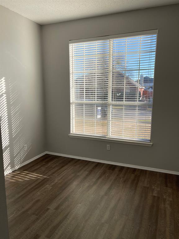 Ridgeview Park #4 - Residential Lease