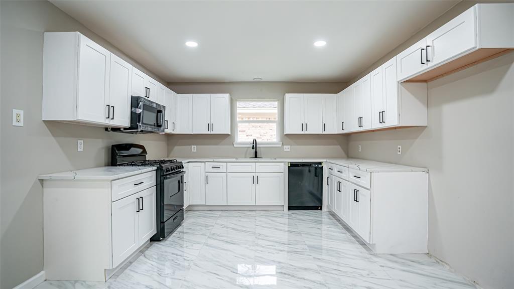 Bunker Hill - Residential