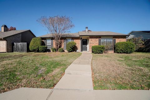 A home in Rowlett