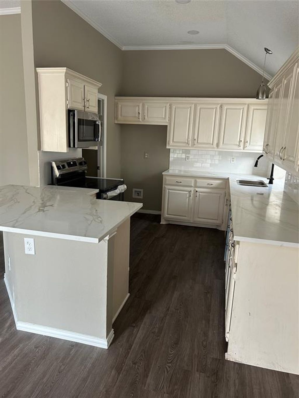 Photo of 6550 Trammel Drive, Dallas, TX 75214 (MLS # 21138895)