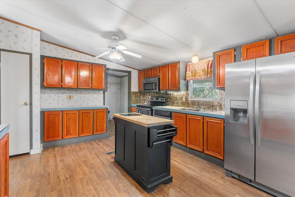 GREENFIELD RIDGE - Residential