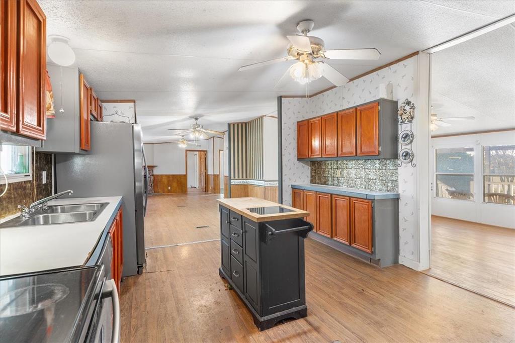 GREENFIELD RIDGE - Residential