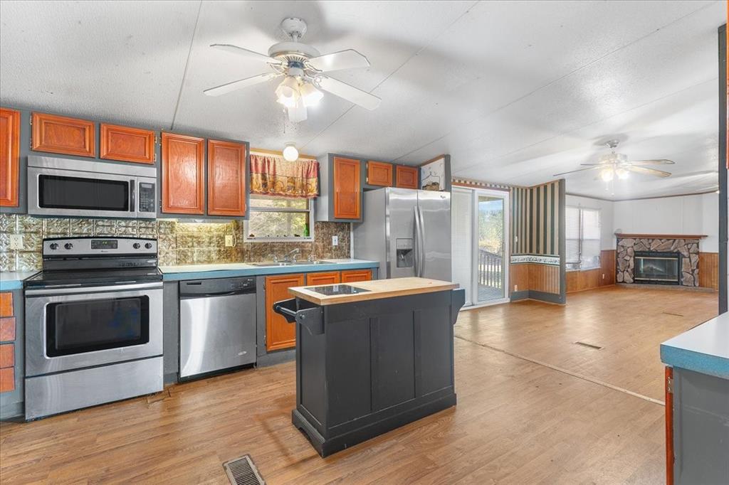 GREENFIELD RIDGE - Residential