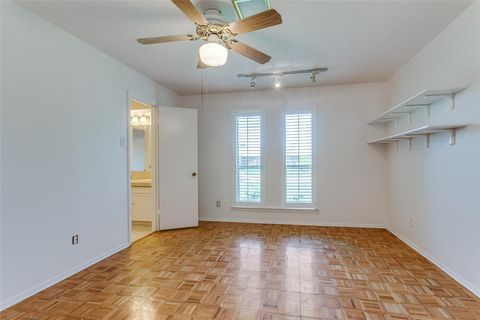 Tiny photo for 4818 Thunder Road, Dallas, TX 75244 (MLS # 21196491)