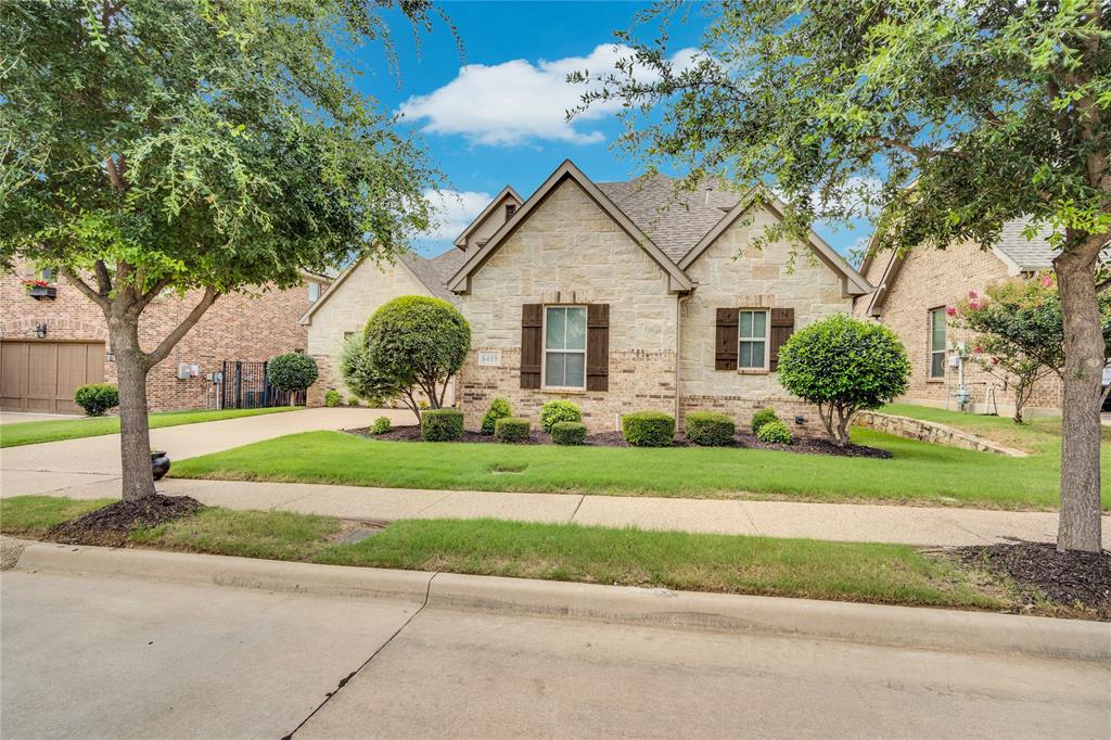 6409 Vintage Lake Drive