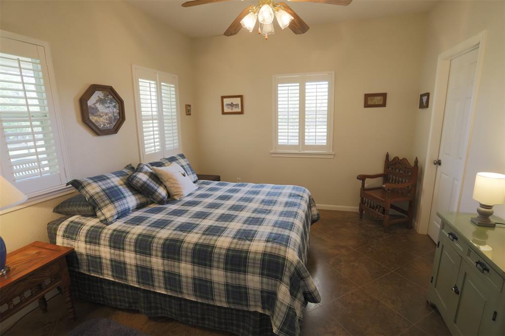 Q Ellis - Residential