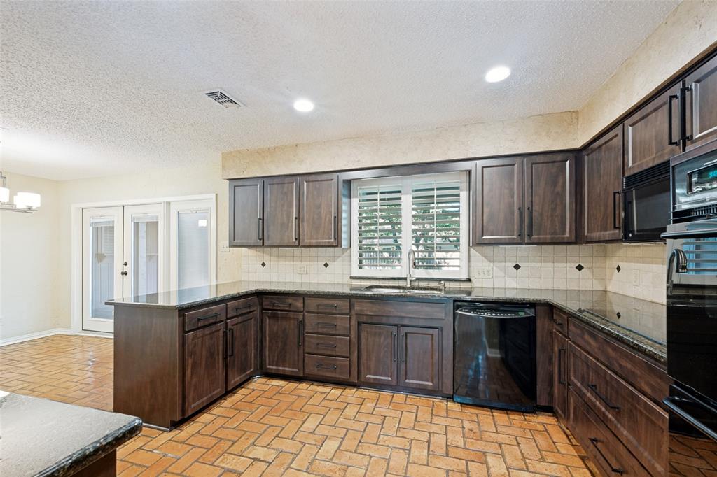 Woodhaven Cntry Club Estates - Residential