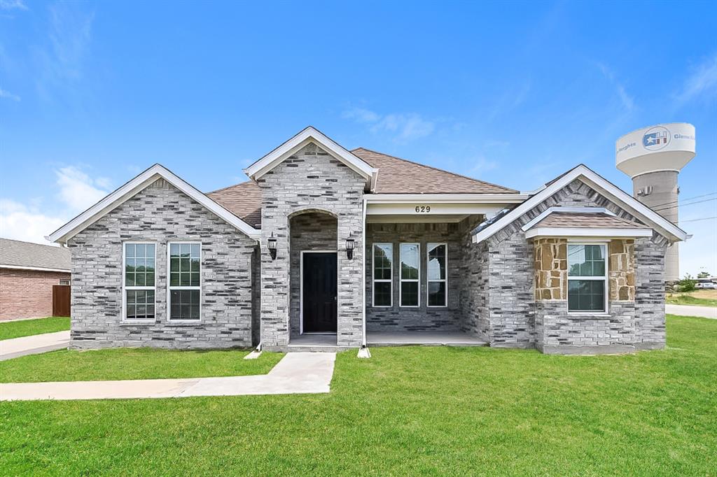 Lindell Estates - Residential Lease